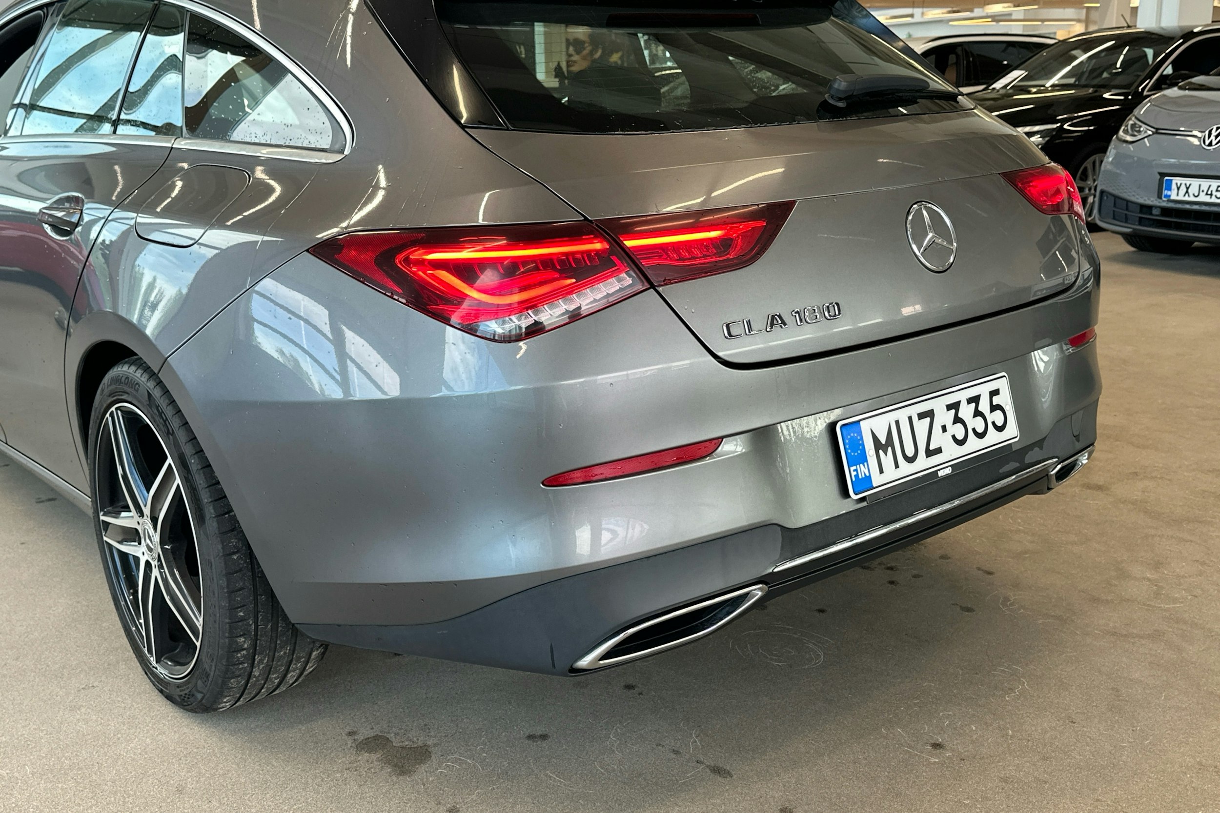 harmaa Mercedes-Benz CLA 2019 kuva 18.