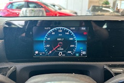 harmaa Mercedes-Benz CLA 2019 kuva 24.