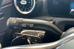 harmaa Mercedes-Benz CLA 2019 kuva 28.