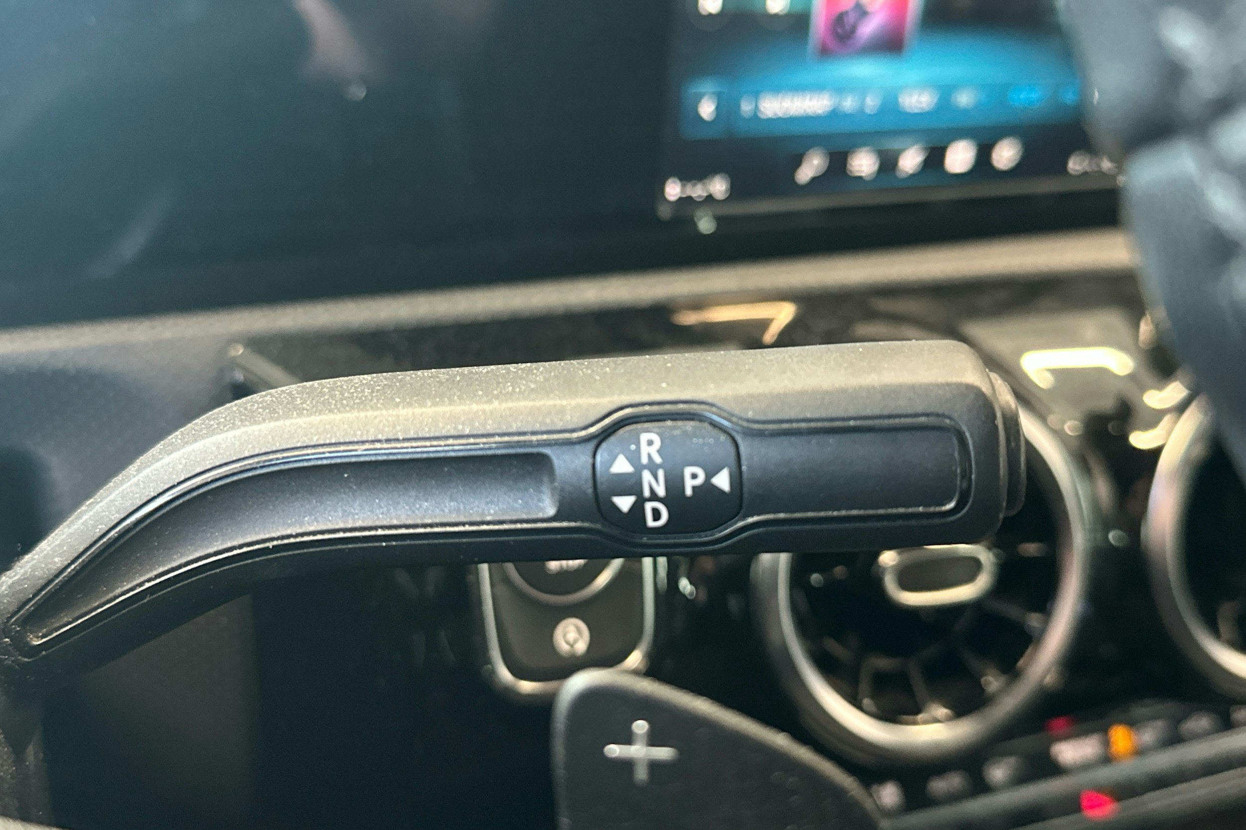 harmaa Mercedes-Benz CLA 2019 kuva 29.