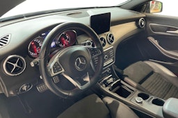 musta Mercedes-Benz CLA 2019 kuva 3.