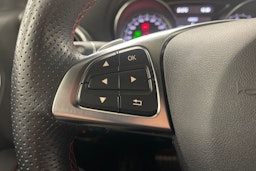 musta Mercedes-Benz CLA 2019 kuva 16.