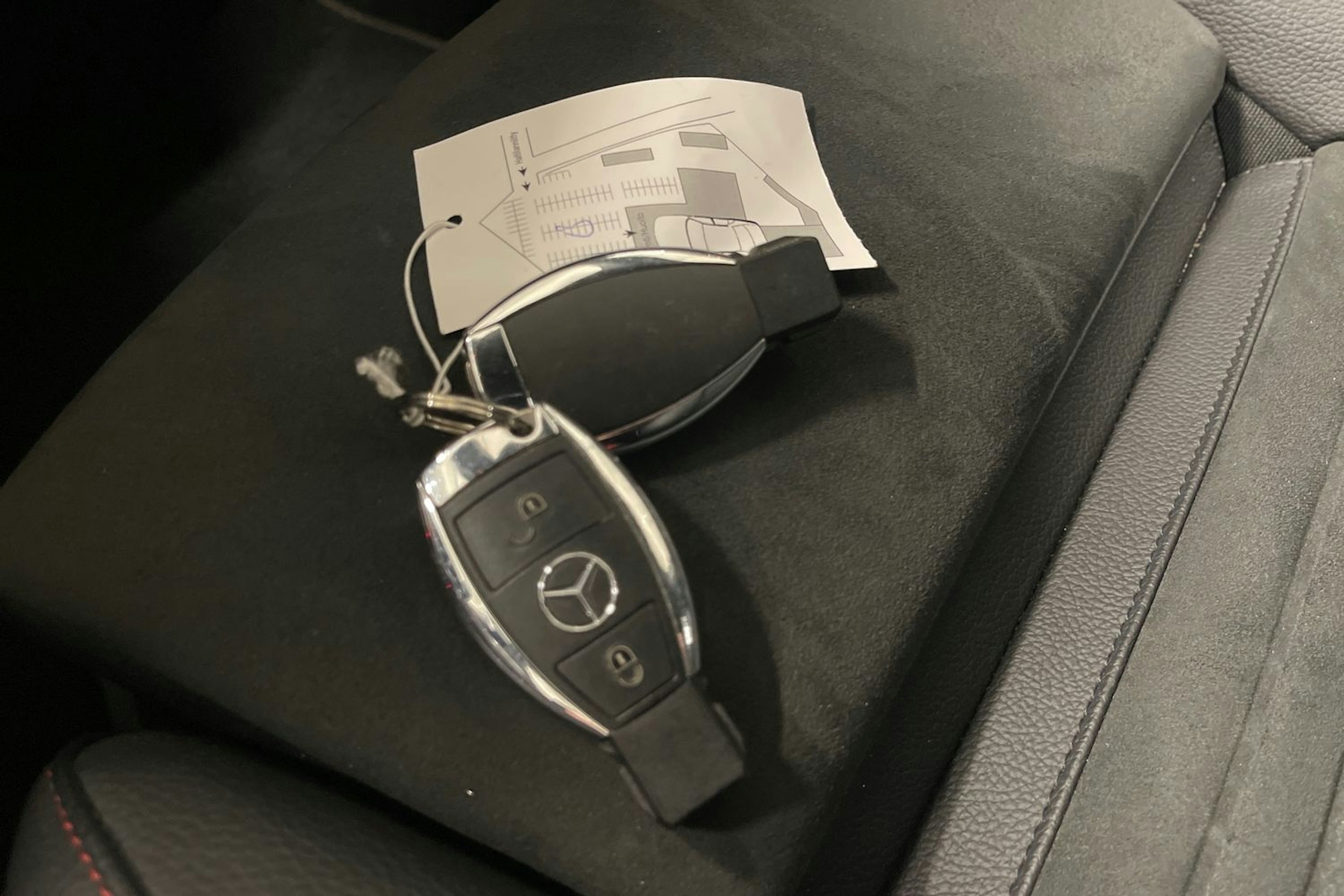 musta Mercedes-Benz CLA 2019 kuva 22.