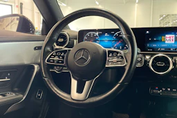 musta Mercedes-Benz CLA 2020 kuva 12.