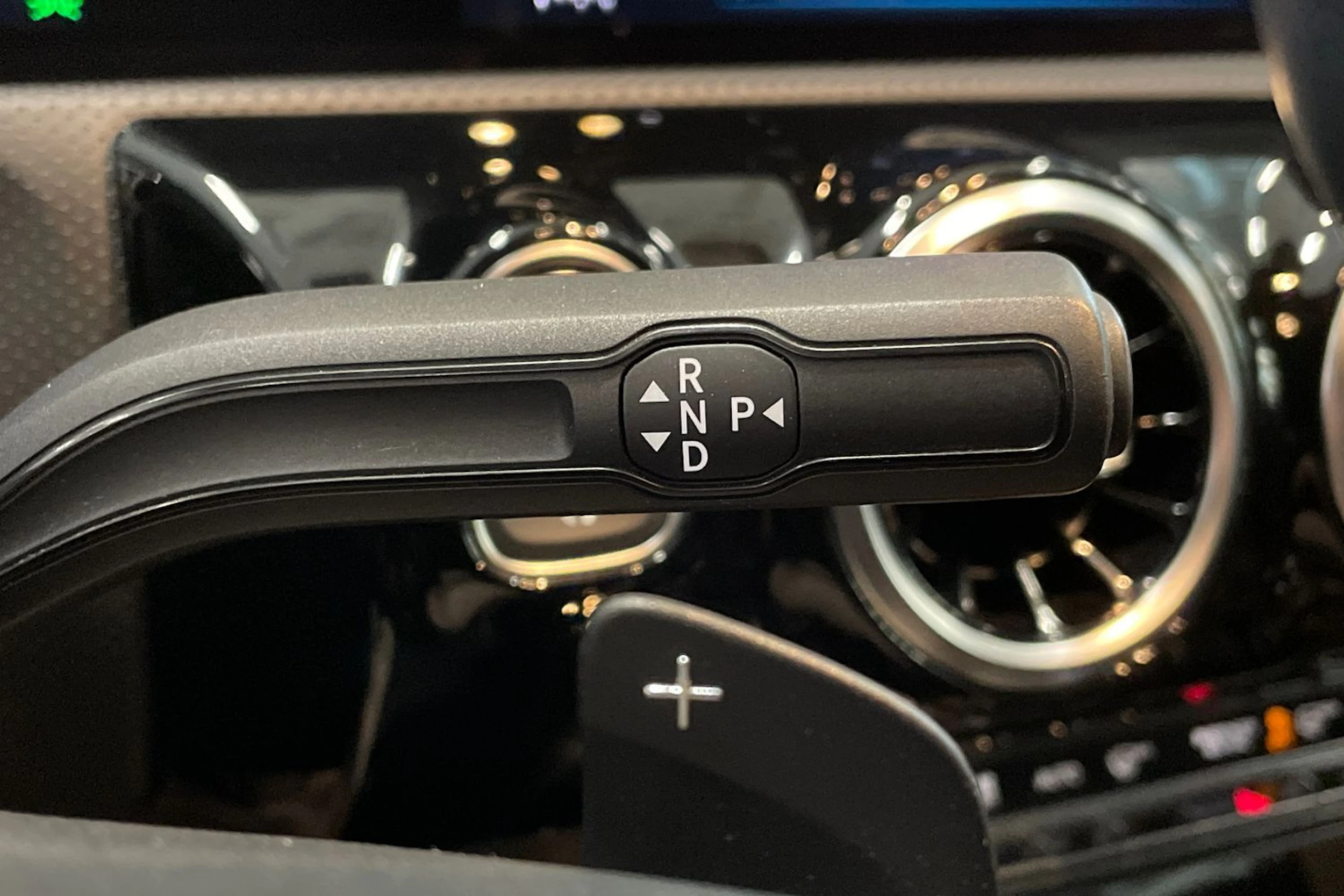 musta Mercedes-Benz CLA 2020 kuva 16.