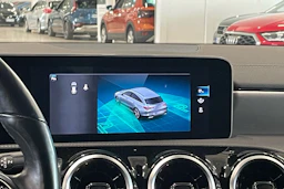 musta Mercedes-Benz CLA 2020 kuva 29.
