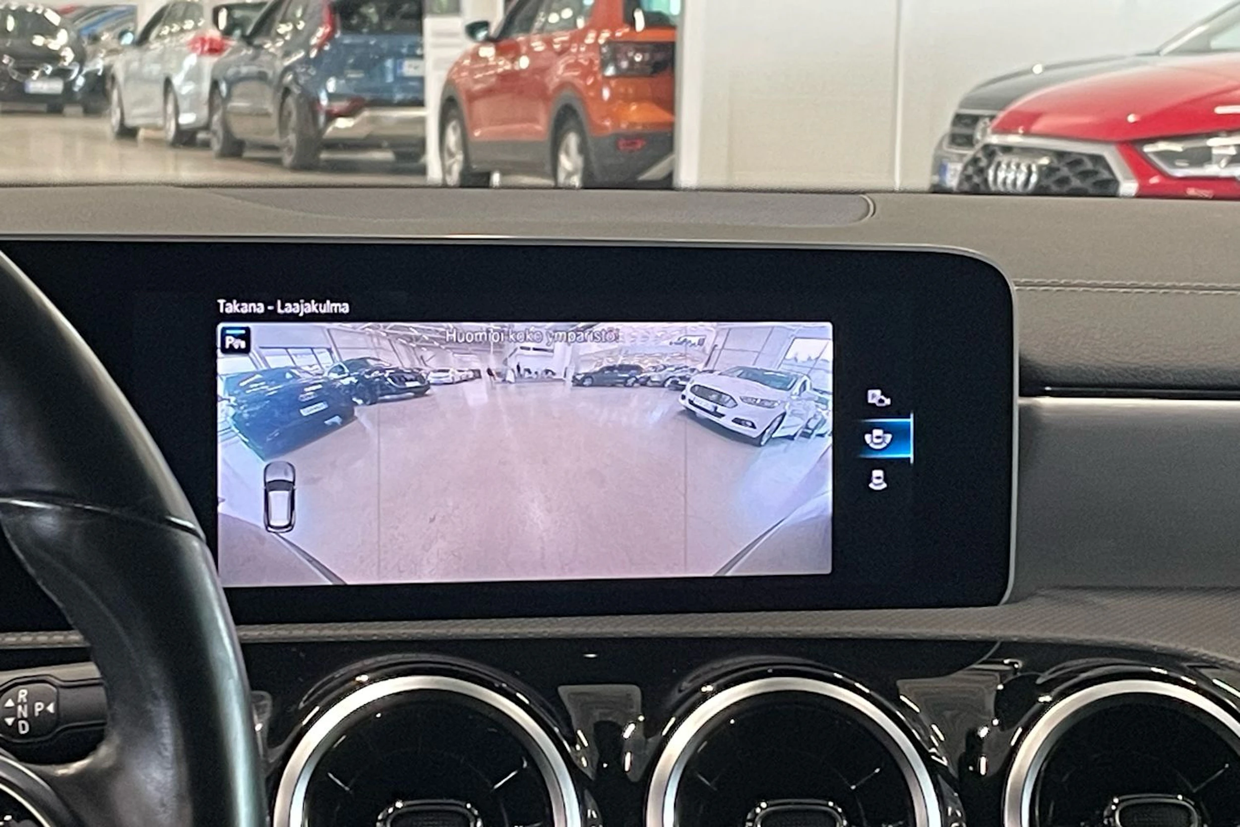 musta Mercedes-Benz CLA 2020 kuva 30.