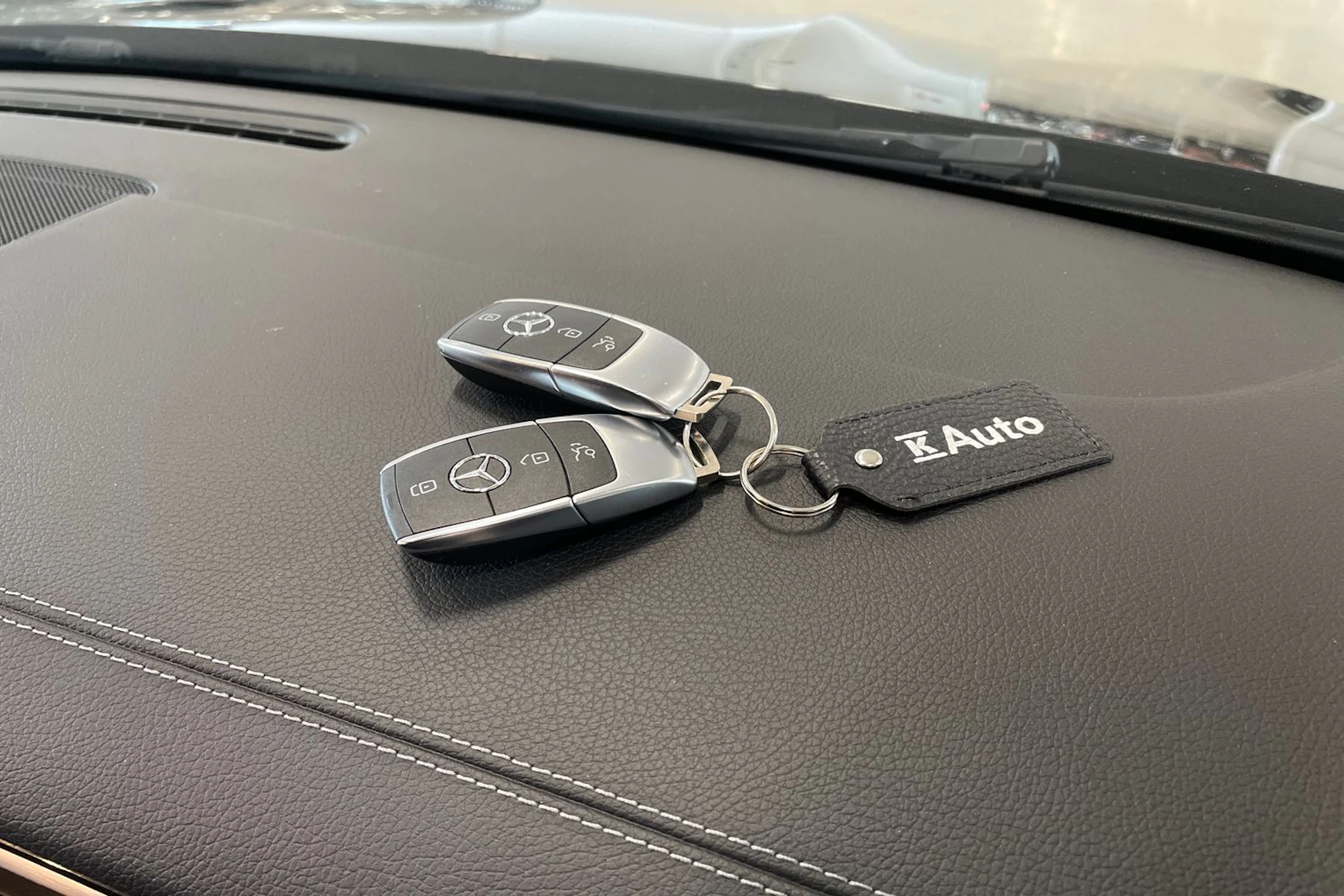 musta Mercedes-Benz CLA 2020 kuva 40.