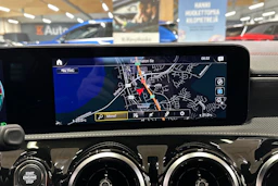 musta Mercedes-Benz CLA 2020 kuva 17.