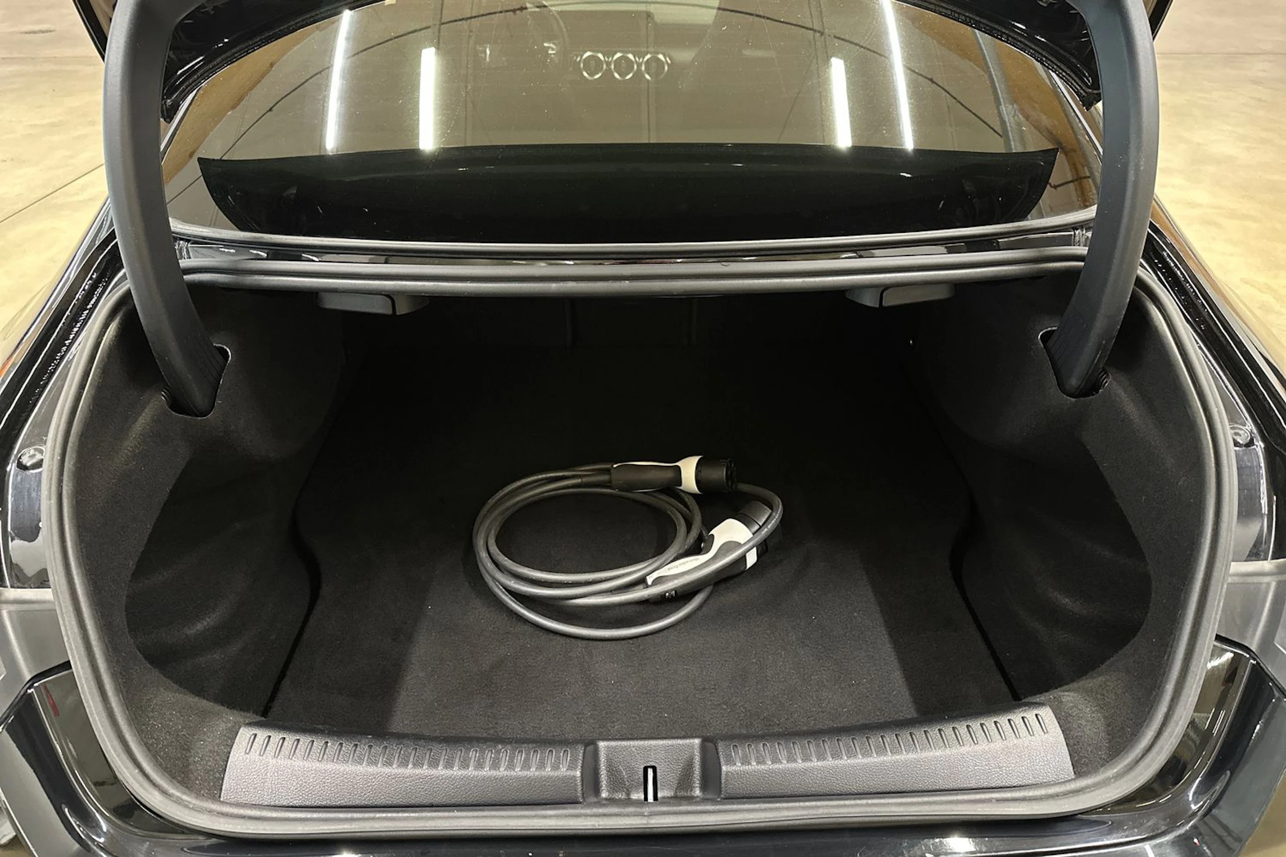 musta Mercedes-Benz CLA 2020 kuva 29.