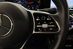 valkoinen Mercedes-Benz CLA 2020 kuva 16.