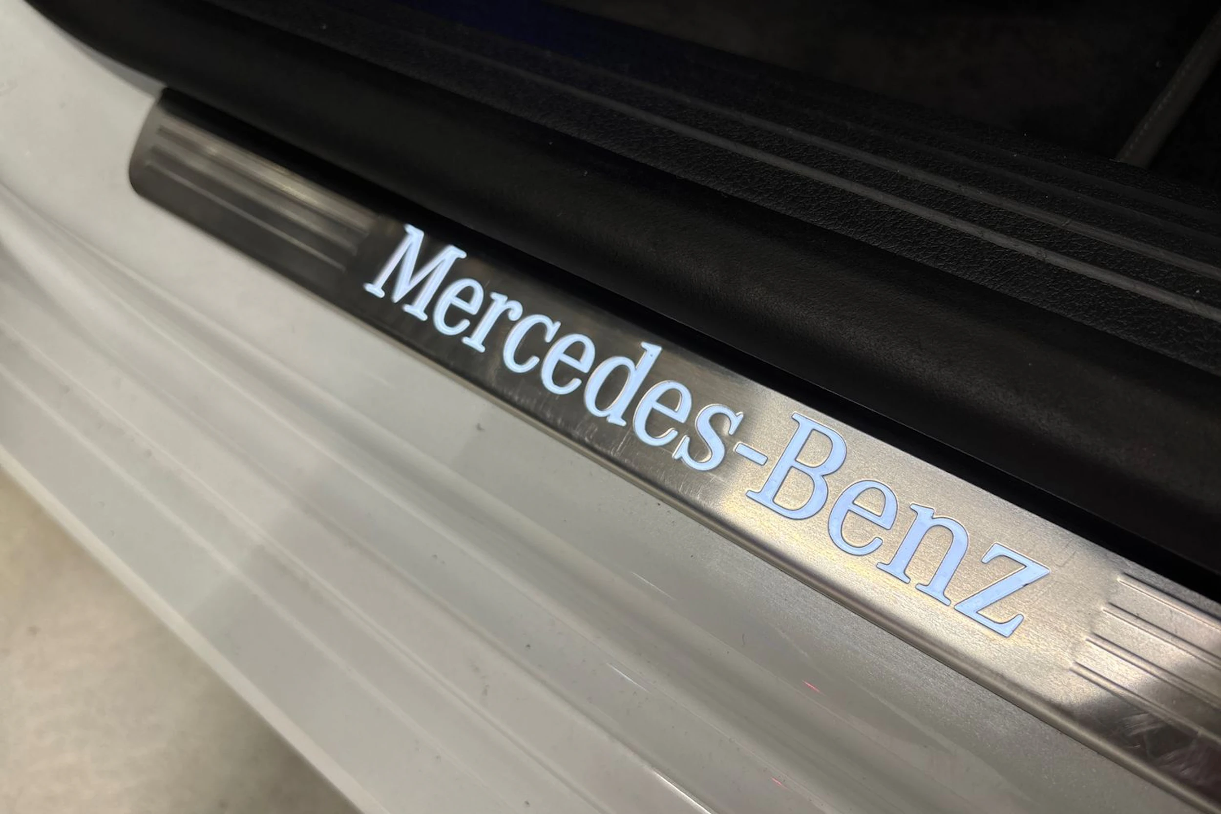 valkoinen Mercedes-Benz CLA 2020 kuva 29.