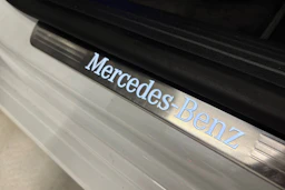 valkoinen Mercedes-Benz CLA 2020 kuva 29.