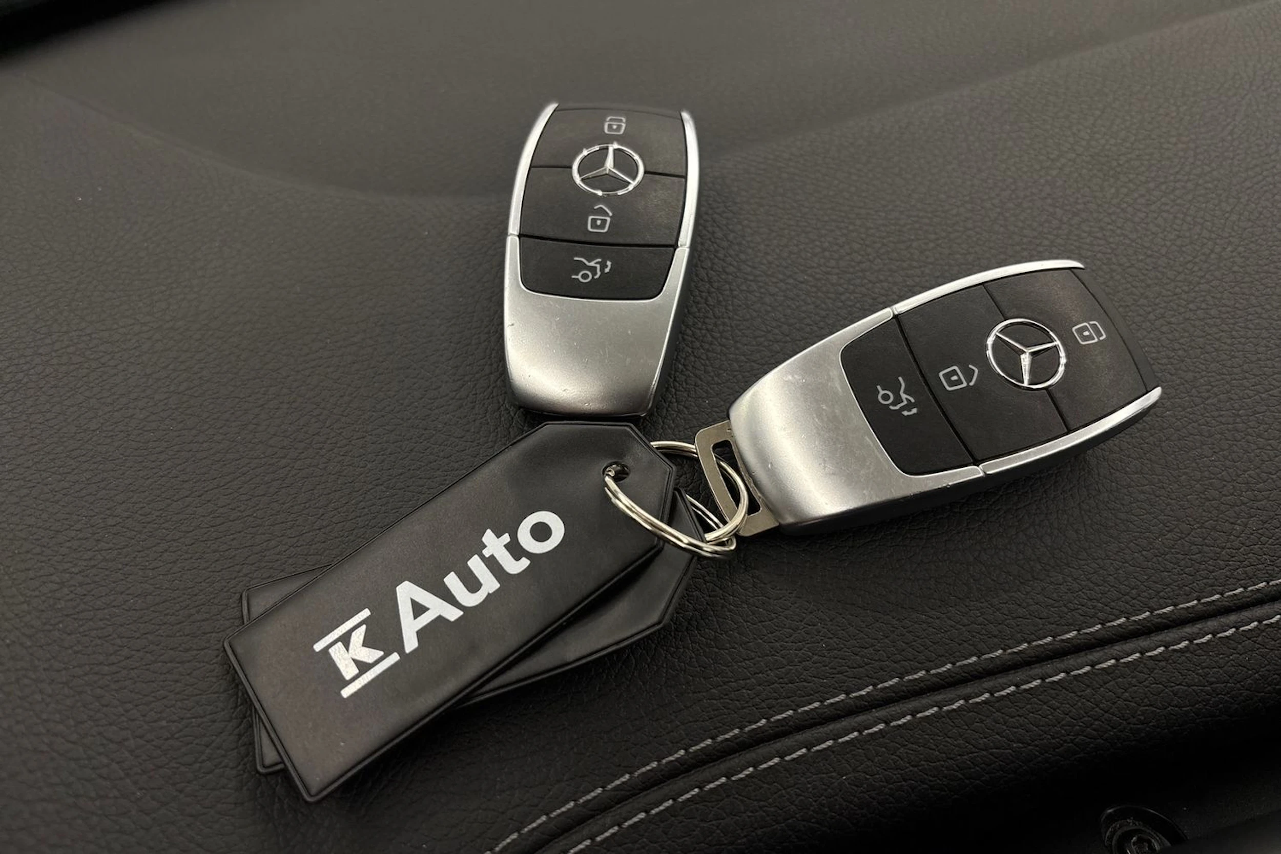 valkoinen Mercedes-Benz CLA 2020 kuva 30.