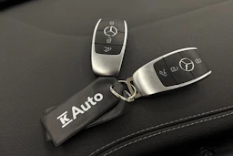 valkoinen Mercedes-Benz CLA 2020 kuva 30.