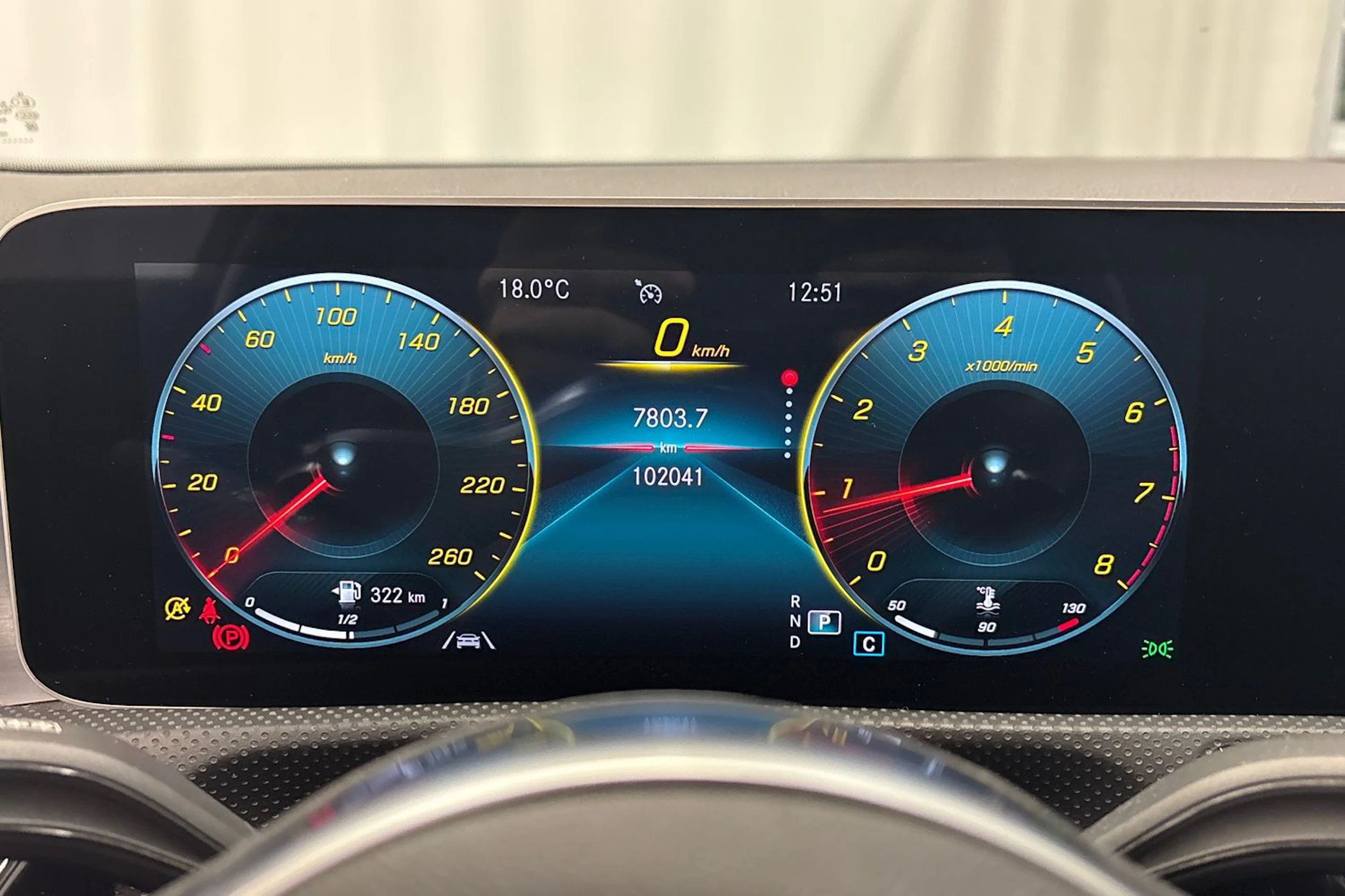 musta Mercedes-Benz CLA 2020 kuva 21.