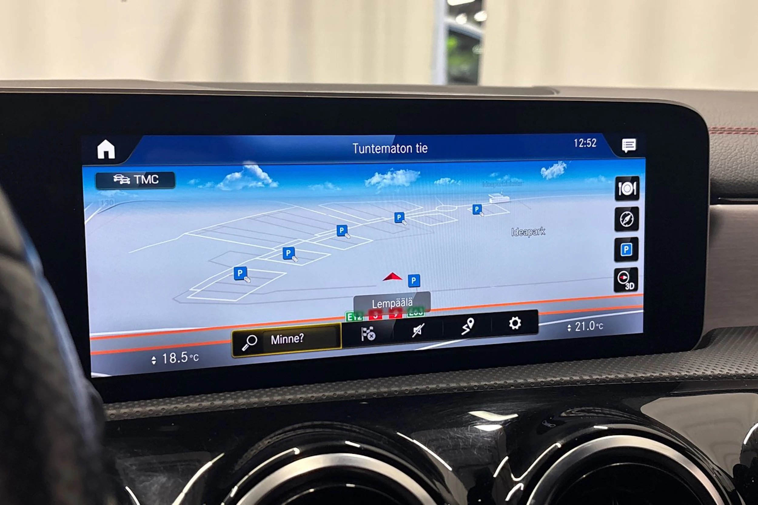 musta Mercedes-Benz CLA 2020 kuva 23.