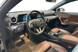 musta Mercedes-Benz CLA 2020 kuva 3.
