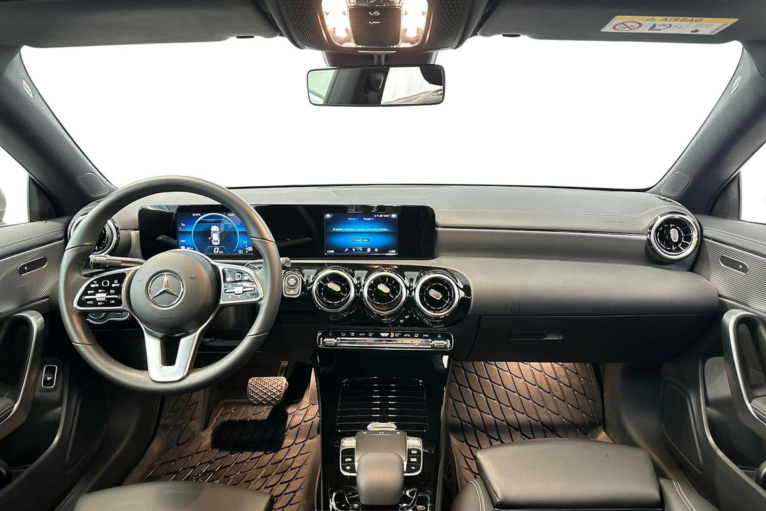 harmaa Mercedes-Benz CLA 2020 kuva 9.