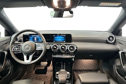 harmaa Mercedes-Benz CLA 2020 kuva 9.