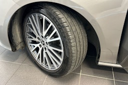harmaa Mercedes-Benz CLA 2020 kuva 13.