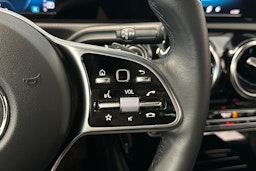 harmaa Mercedes-Benz CLA 2020 kuva 20.