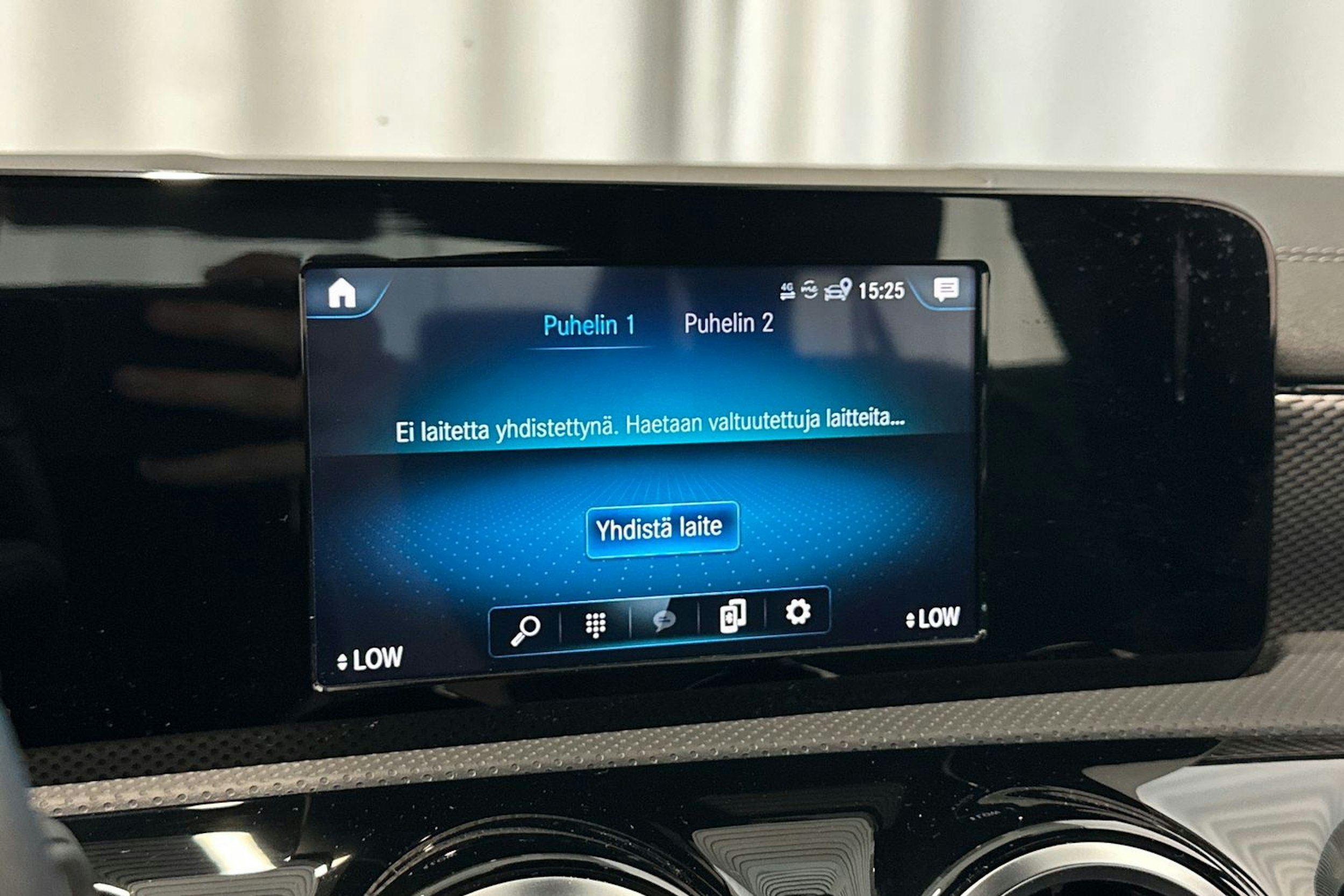 harmaa Mercedes-Benz CLA 2020 kuva 24.