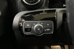 harmaa Mercedes-Benz CLA 2020 kuva 24.