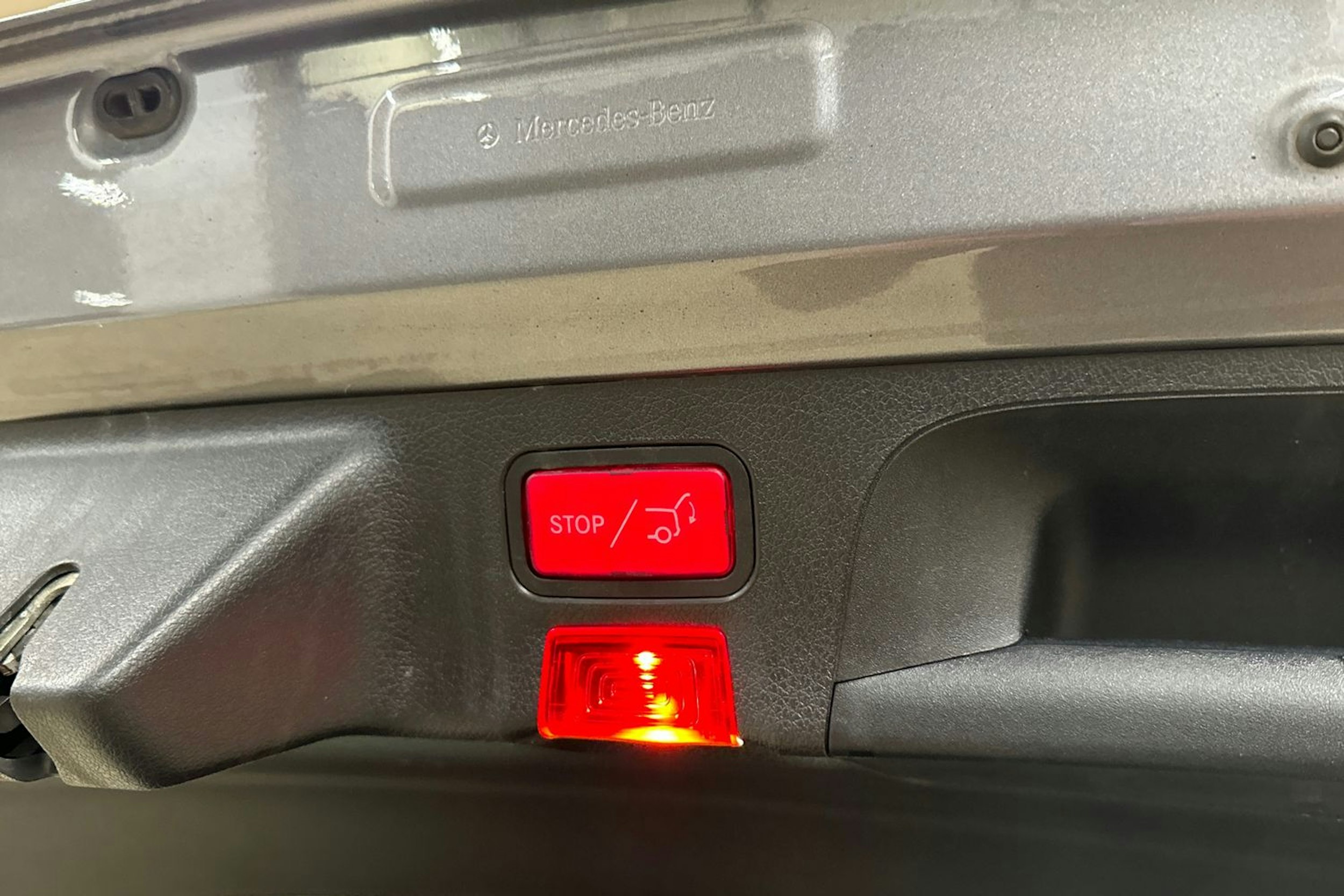 harmaa Mercedes-Benz CLA 2020 kuva 28.