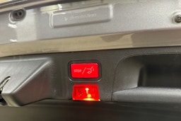 harmaa Mercedes-Benz CLA 2020 kuva 28.