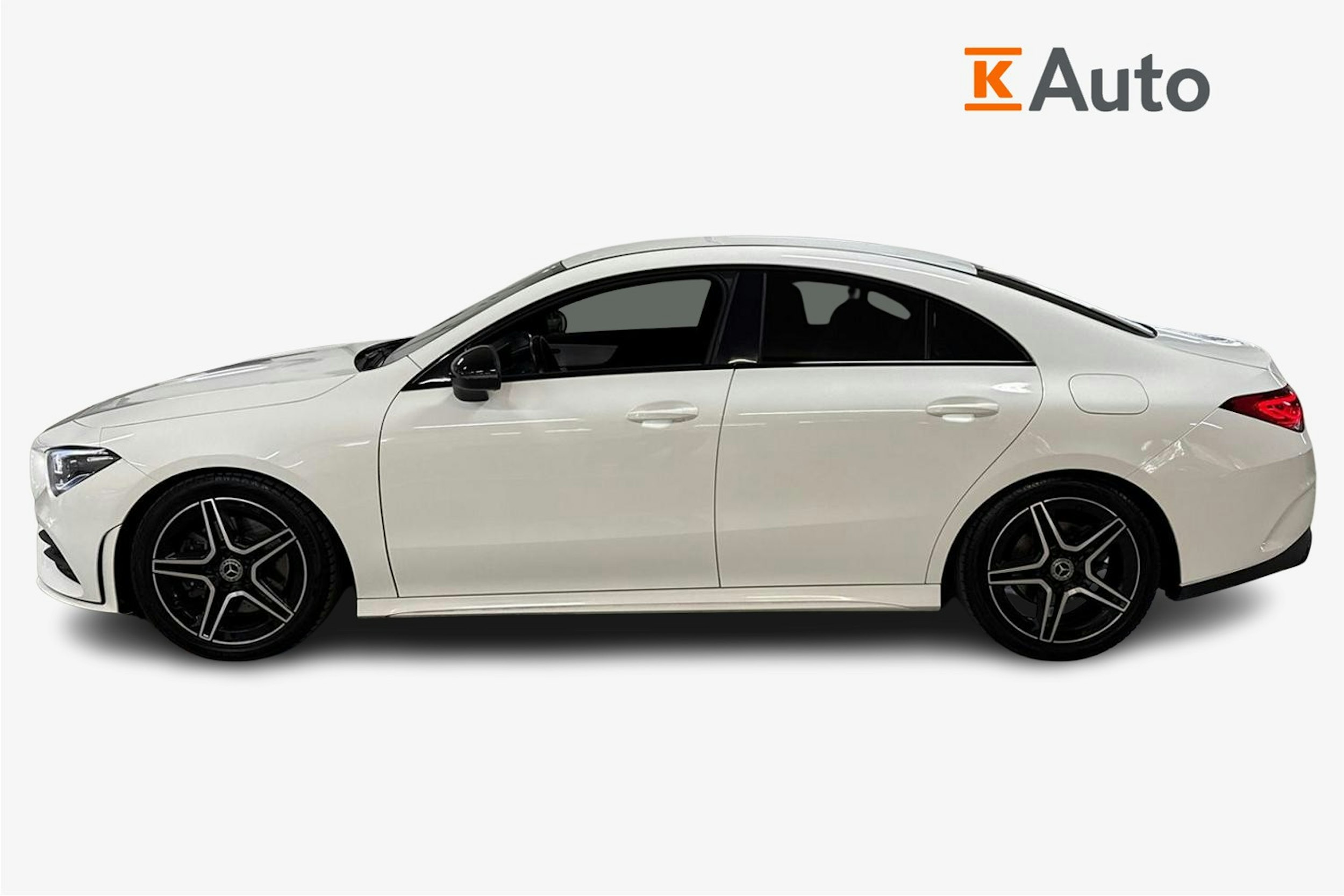 valkoinen Mercedes-Benz CLA 2020 kuva 5.