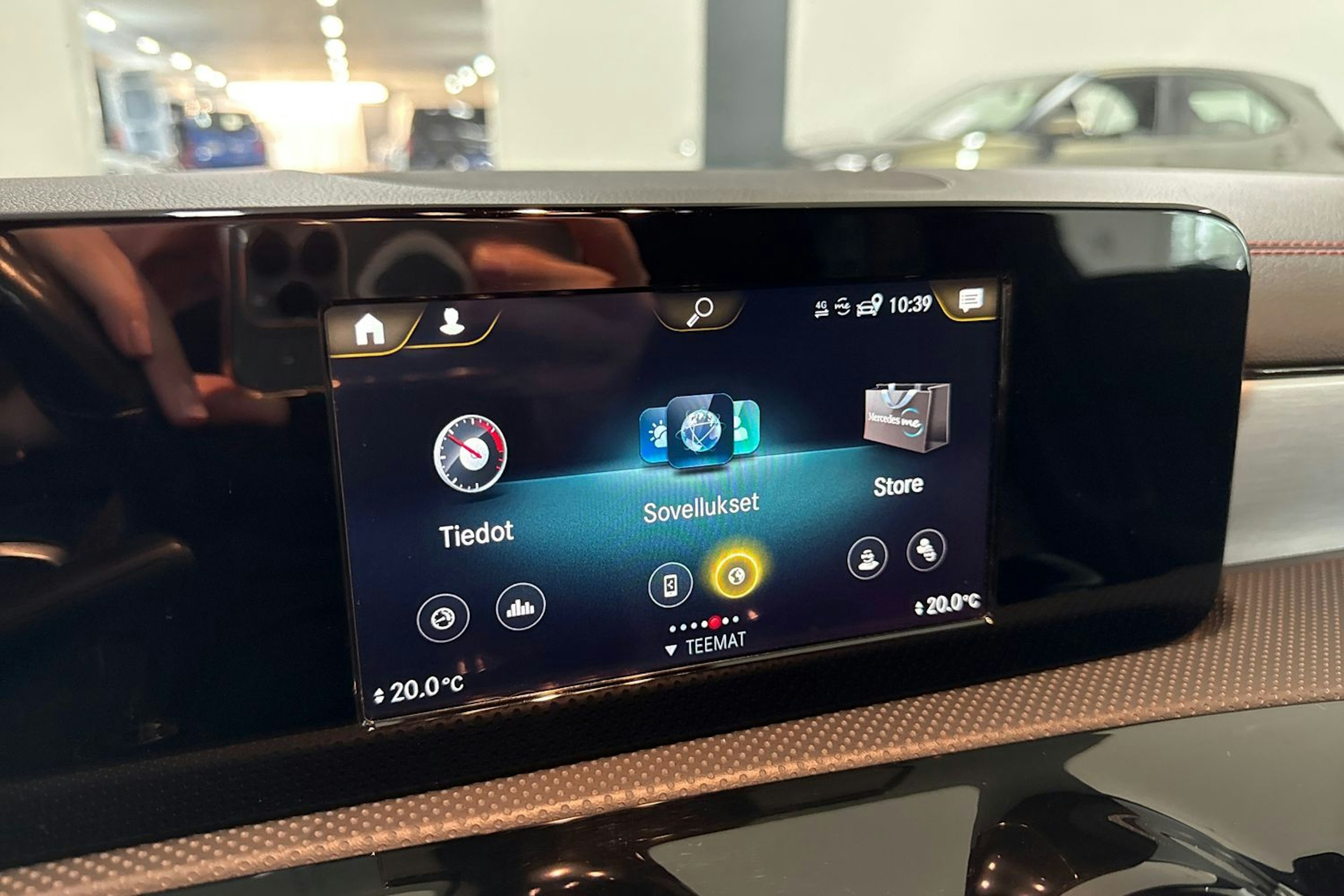 valkoinen Mercedes-Benz CLA 2020 kuva 16.