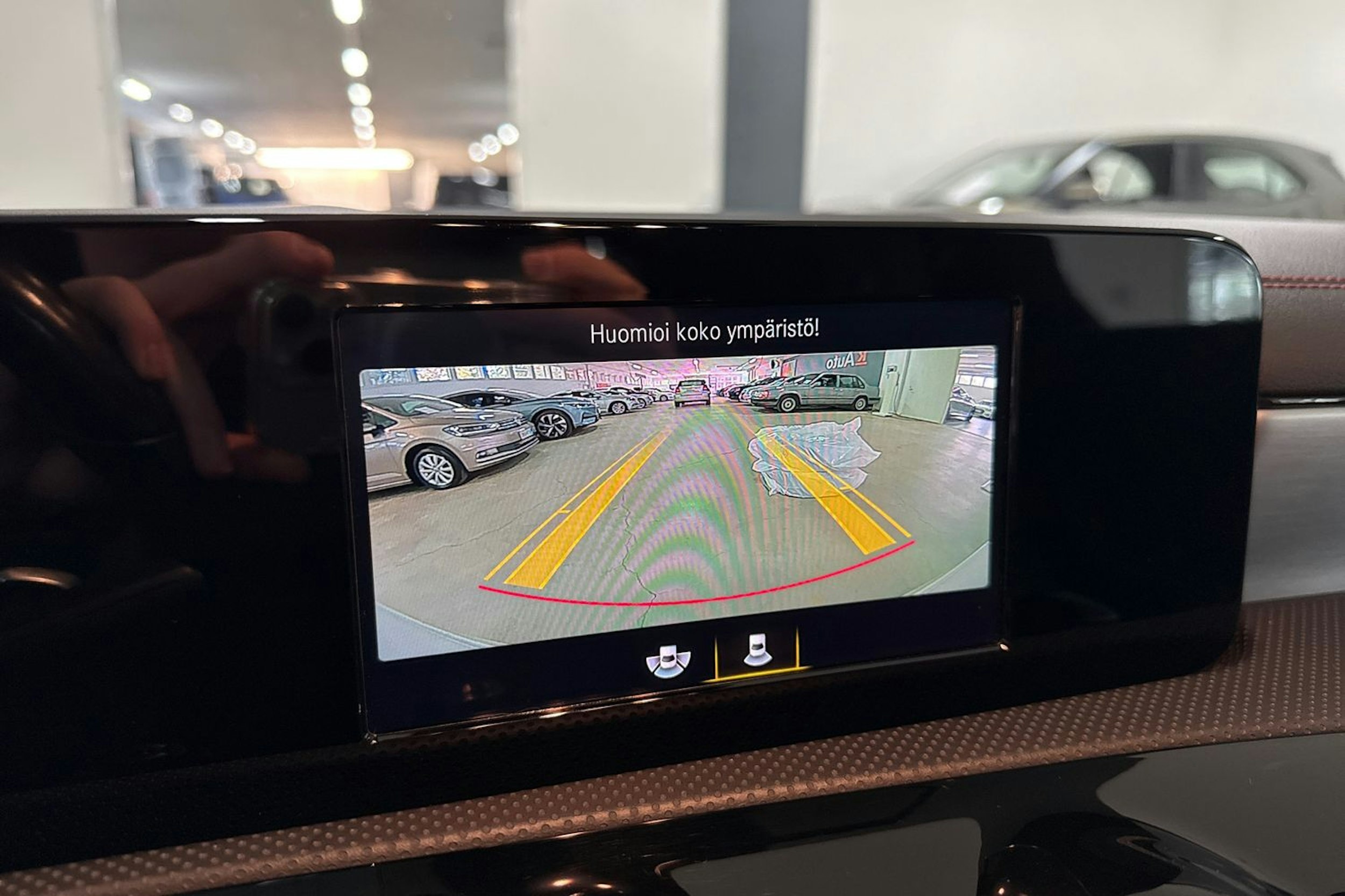 valkoinen Mercedes-Benz CLA 2020 kuva 17.