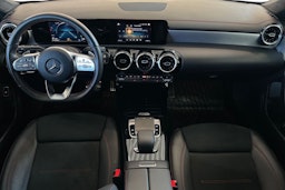 harmaa Mercedes-Benz CLA 2020 kuva 9.