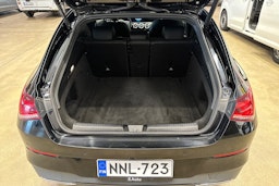 Musta Mercedes-Benz CLA 2020 kuva 11.