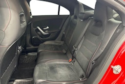 punainen Mercedes-Benz CLA 2020 kuva 10.