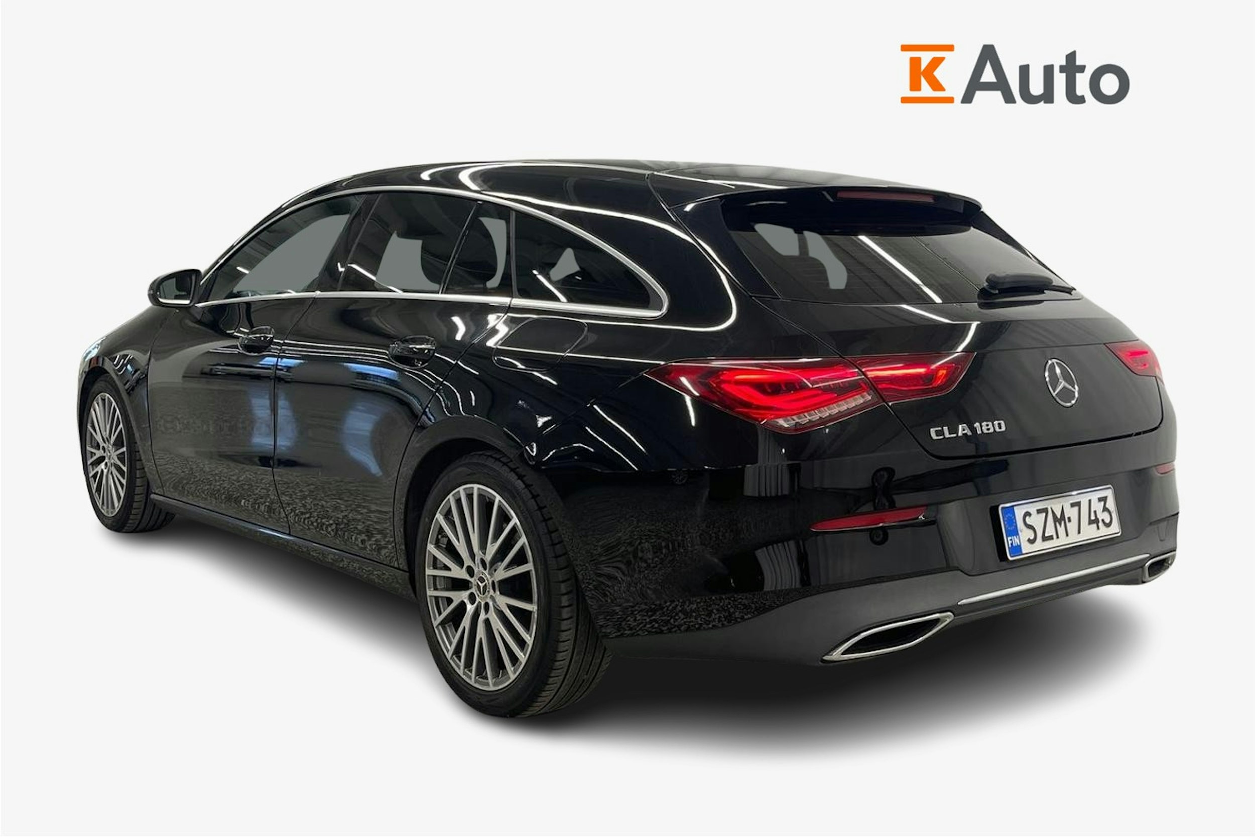 Musta Mercedes-Benz CLA 2020 kuva 2.