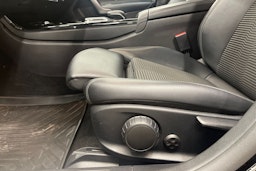 Musta Mercedes-Benz CLA 2020 kuva 14.