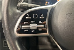 Musta Mercedes-Benz CLA 2020 kuva 17.