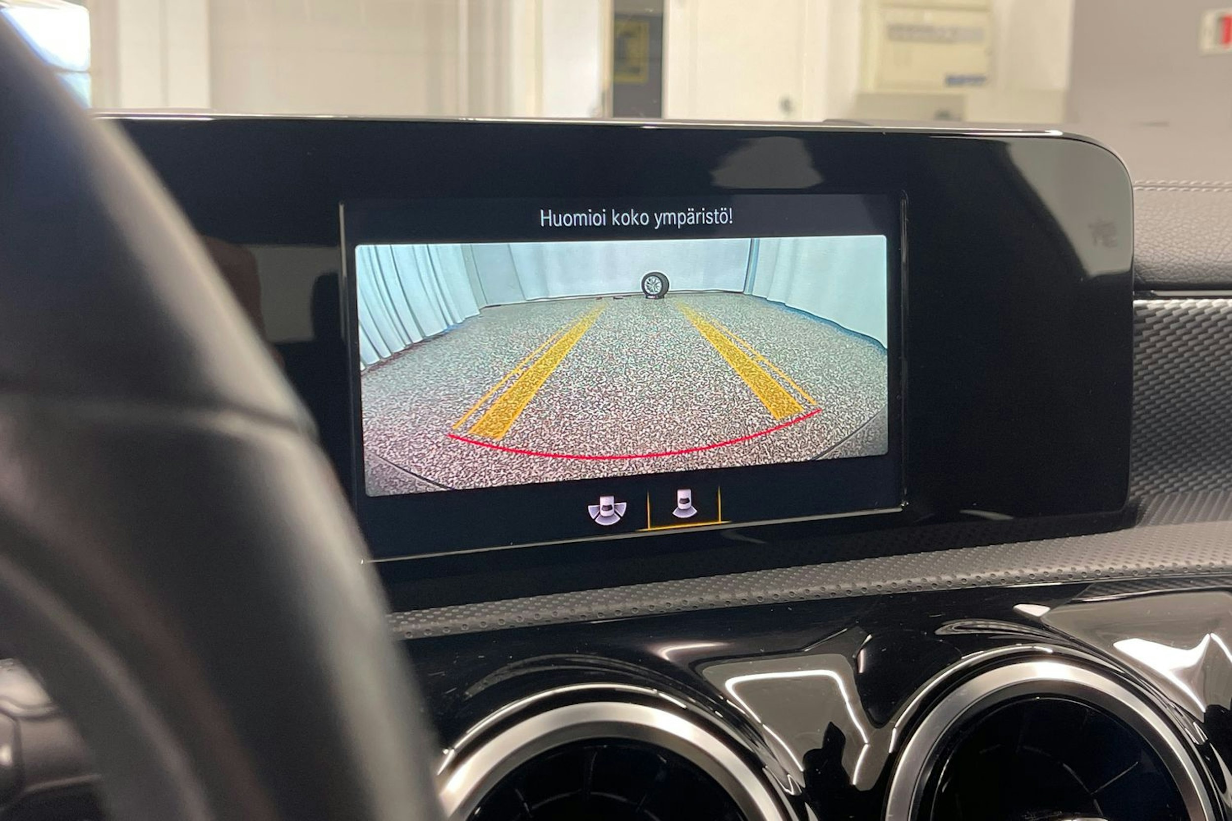 Musta Mercedes-Benz CLA 2020 kuva 21.