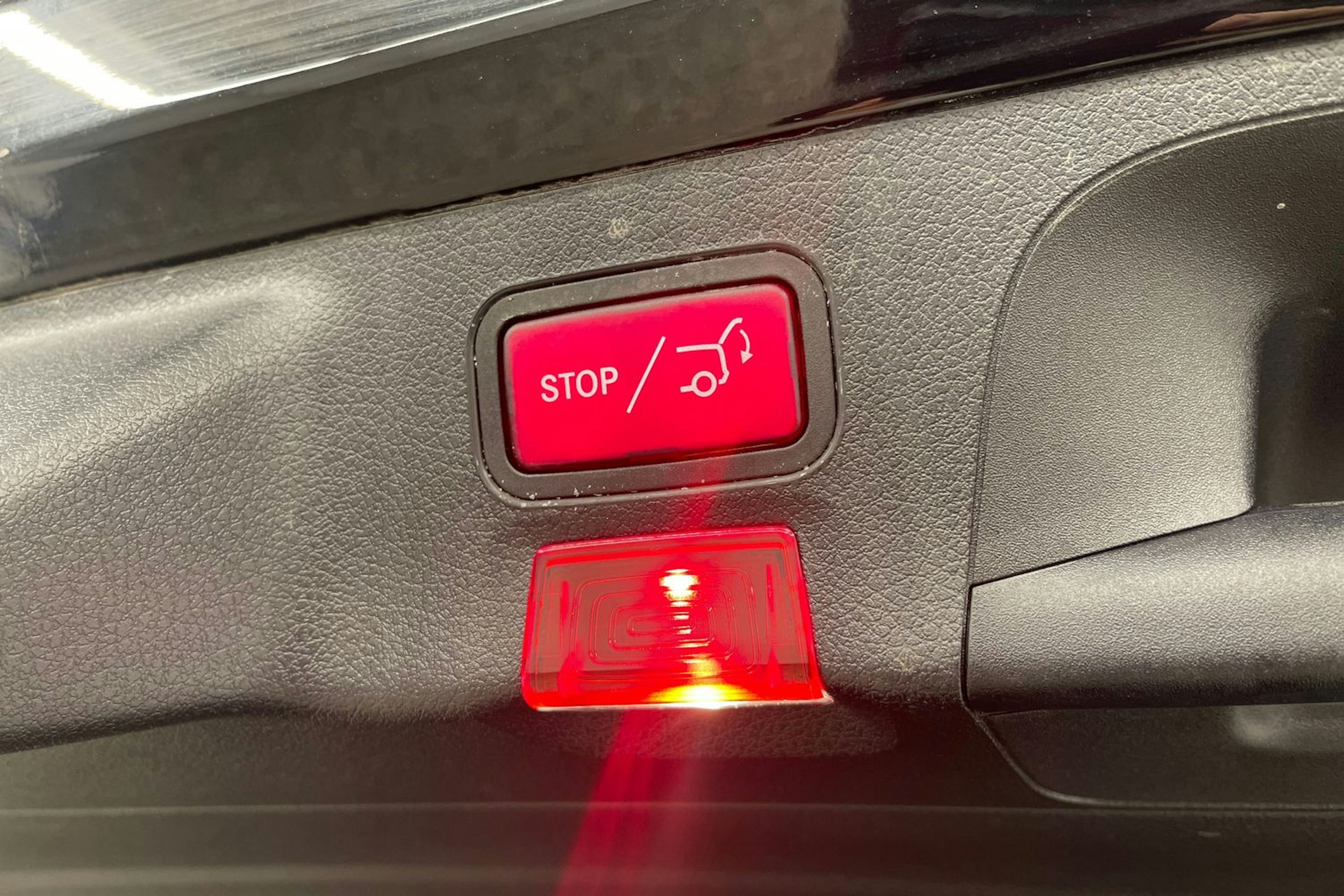 Musta Mercedes-Benz CLA 2020 kuva 24.