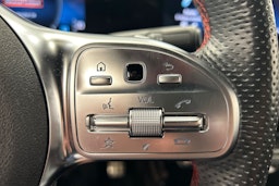 valkoinen Mercedes-Benz CLA 2020 kuva 19.