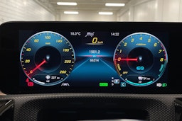 harmaa Mercedes-Benz CLA 2021 kuva 15.