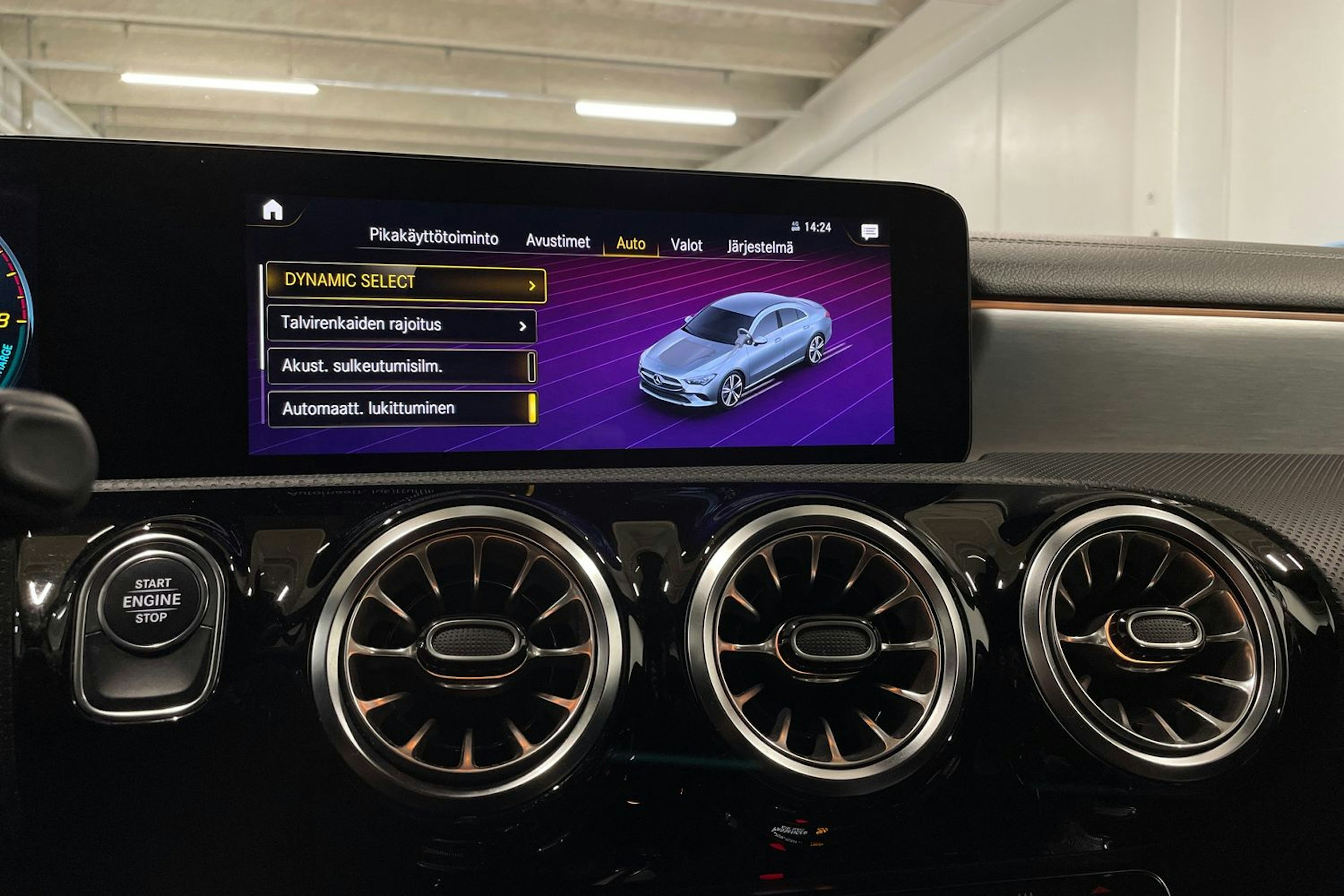 harmaa Mercedes-Benz CLA 2021 kuva 21.