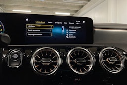 harmaa Mercedes-Benz CLA 2021 kuva 22.