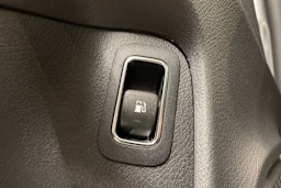 harmaa Mercedes-Benz CLA 2021 kuva 31.