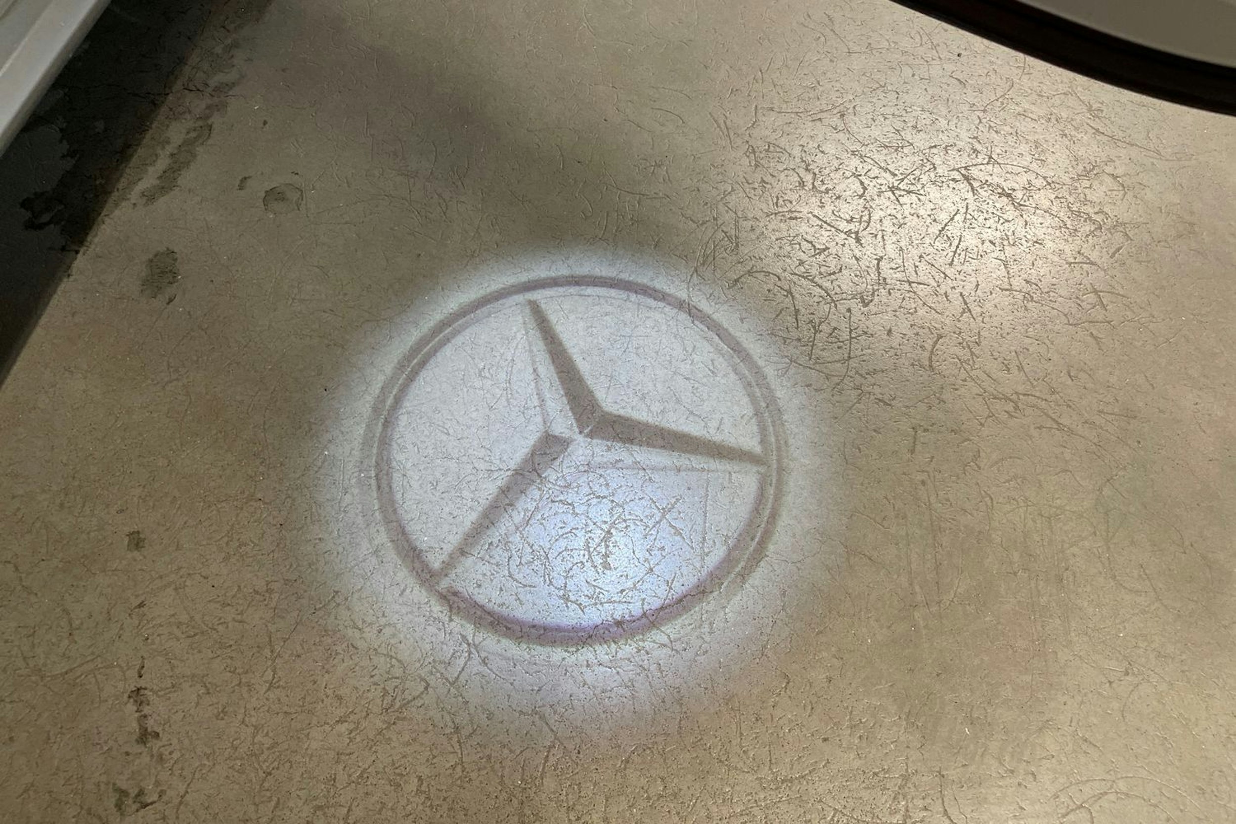 harmaa Mercedes-Benz CLA 2021 kuva 36.