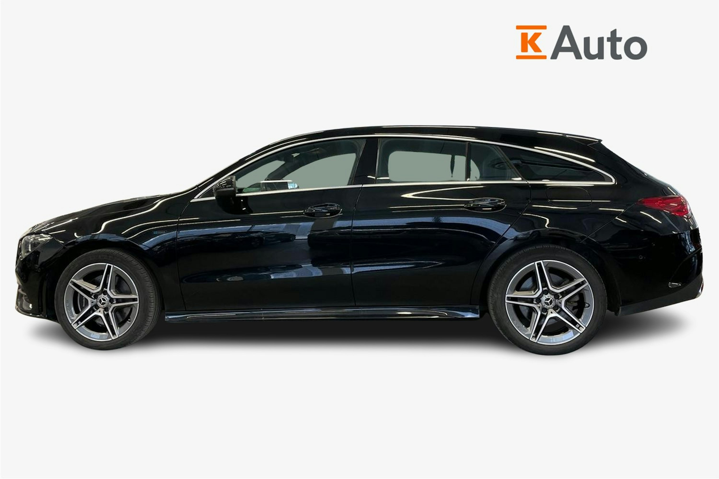 Musta Mercedes-Benz CLA 2021 kuva 6.