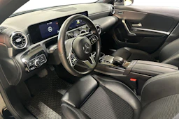 musta Mercedes-Benz CLA 2021 kuva 3.