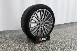 harmaa Mercedes-Benz CLA 2021 kuva 10.